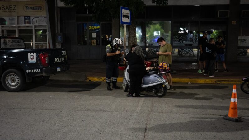 Detienen a conductor ebrio