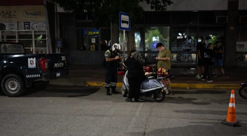 Detienen a conductor ebrio