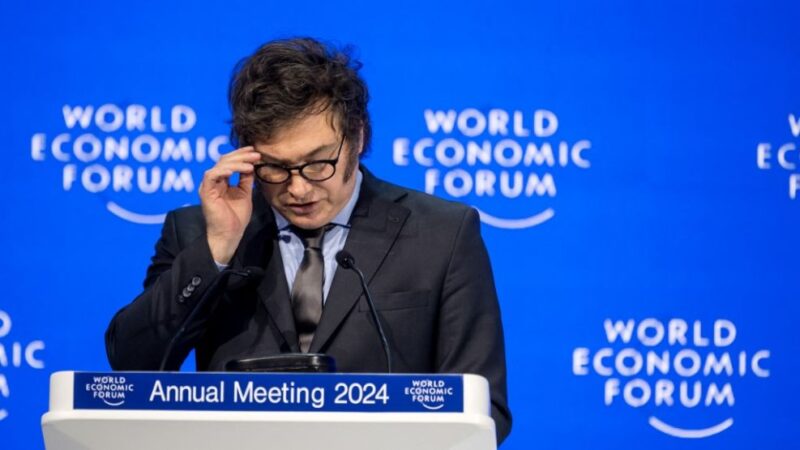 Javier Milei: “Usted no puede pretender que haya sectores que no desaparezcan”