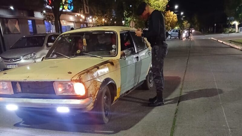 Controles preventivos en ciudad y distritos durante la madrugada del domingo