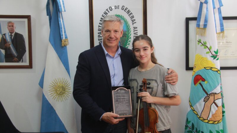 El intendente reconoció a Gretta Silvestre