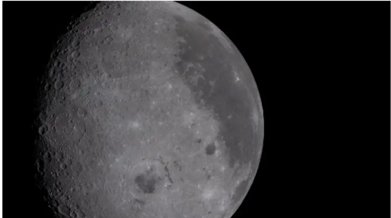 La tripulación de Artemis II regresa a la Tierra y valida los primeros hallazgos del lado oculto de la Luna