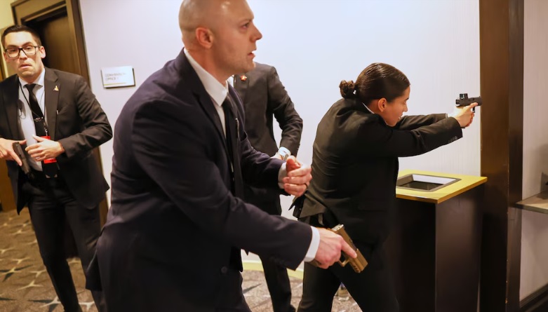 Tiroteo en la cena de corresponsales de la Casa Blanca: Trump ileso, un agente baleado y el sospechoso identificado