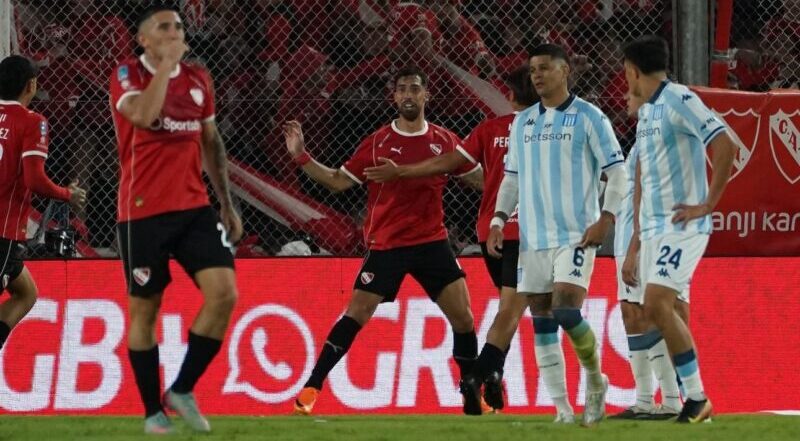 En un dramático partido, Independiente le ganó a Racing y se quedó con el clásico de Avellaneda