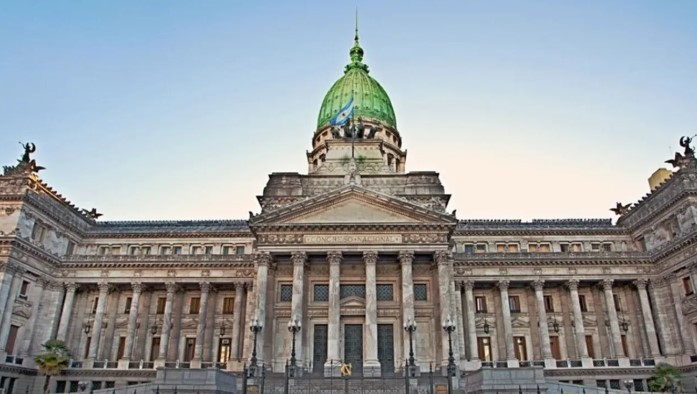 Senado debate reforma de Salud Mental: flexibilizan internaciones y psiquiatras con un rol central