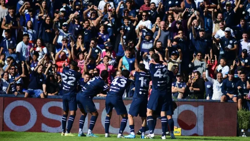 Paliza histórica en el clásico, la Lepra goleó al Lobo 5 a 1