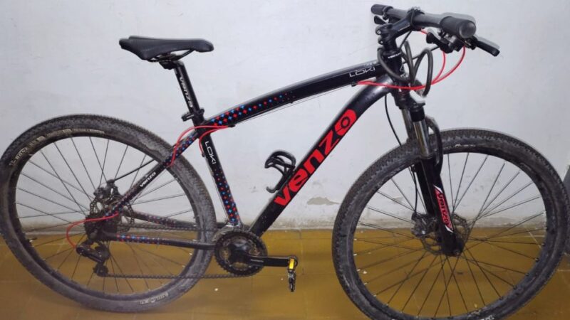Videovigilancia y patrullaje permitieron recuperar una bicicleta y aprehender a un sospechoso en el Sur