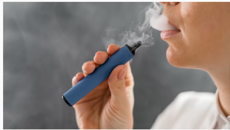 El Gobierno reguló la venta de vapeadores, tabaco calentado y bolsitas de nicotina: cuáles son los cambios