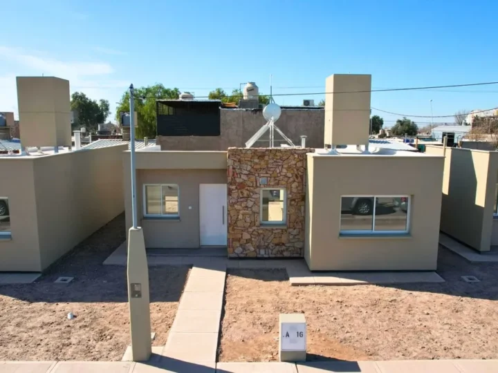 Plan de viviendas para docentes similar al IPV: la DGE informó los requisitos para acceder a la construcción